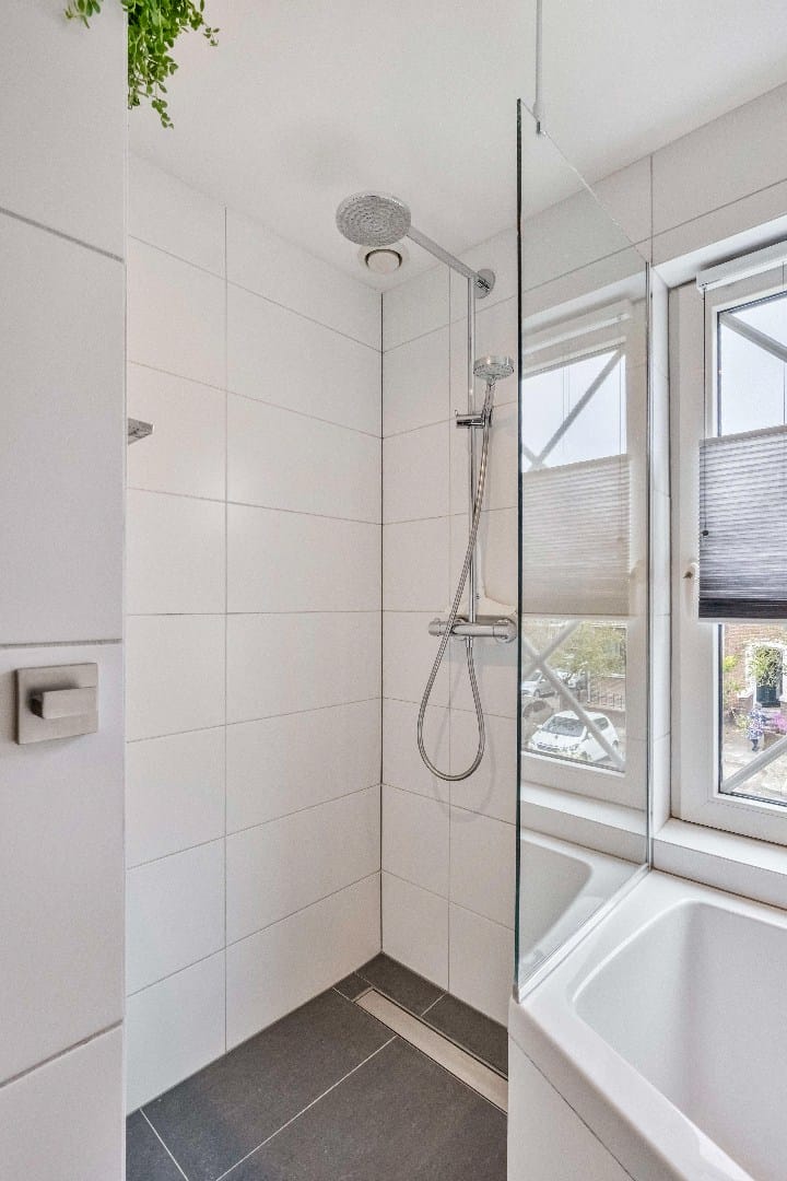 Foto 22 van van Cleefstraat 18