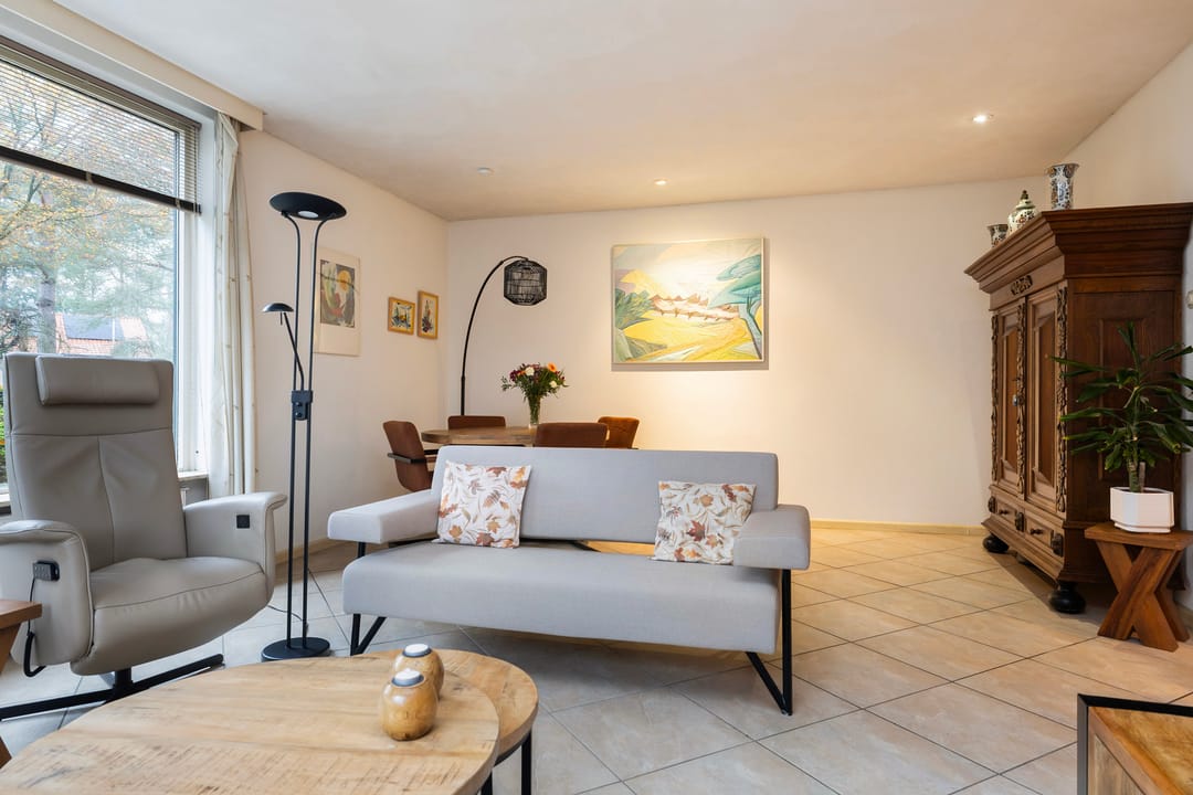 Foto 13 van Tromplaan 4