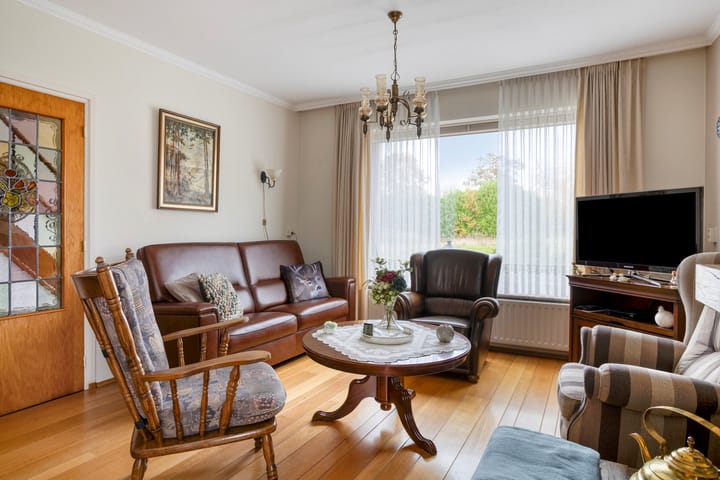 Photo 7 of Dorpsstraat 8