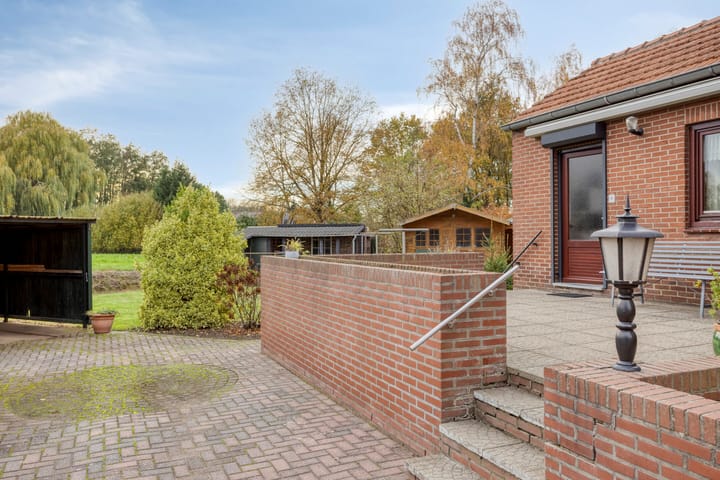 Photo 30 of Dorpsstraat 8