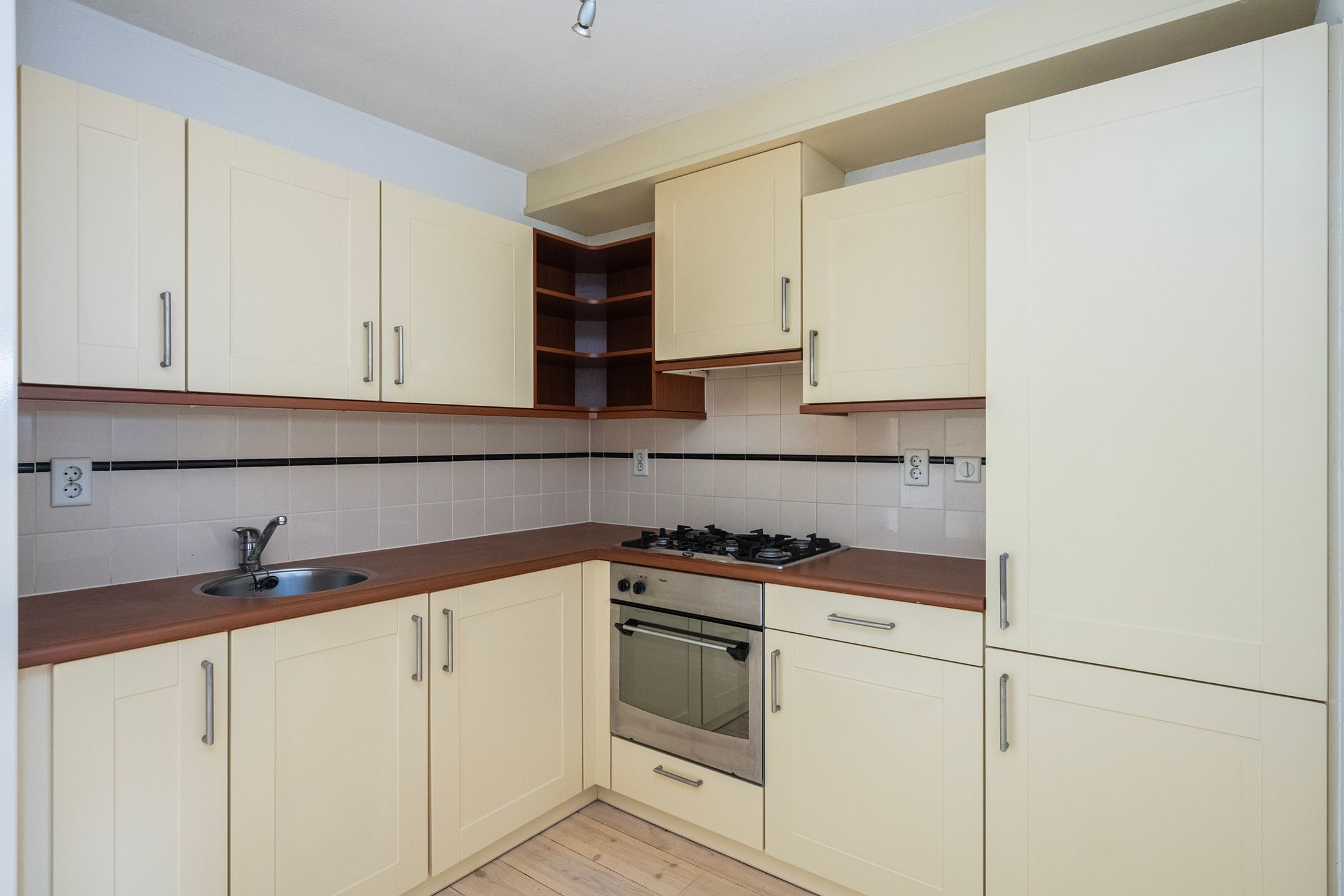 Foto 12 van Snavelzegge 3