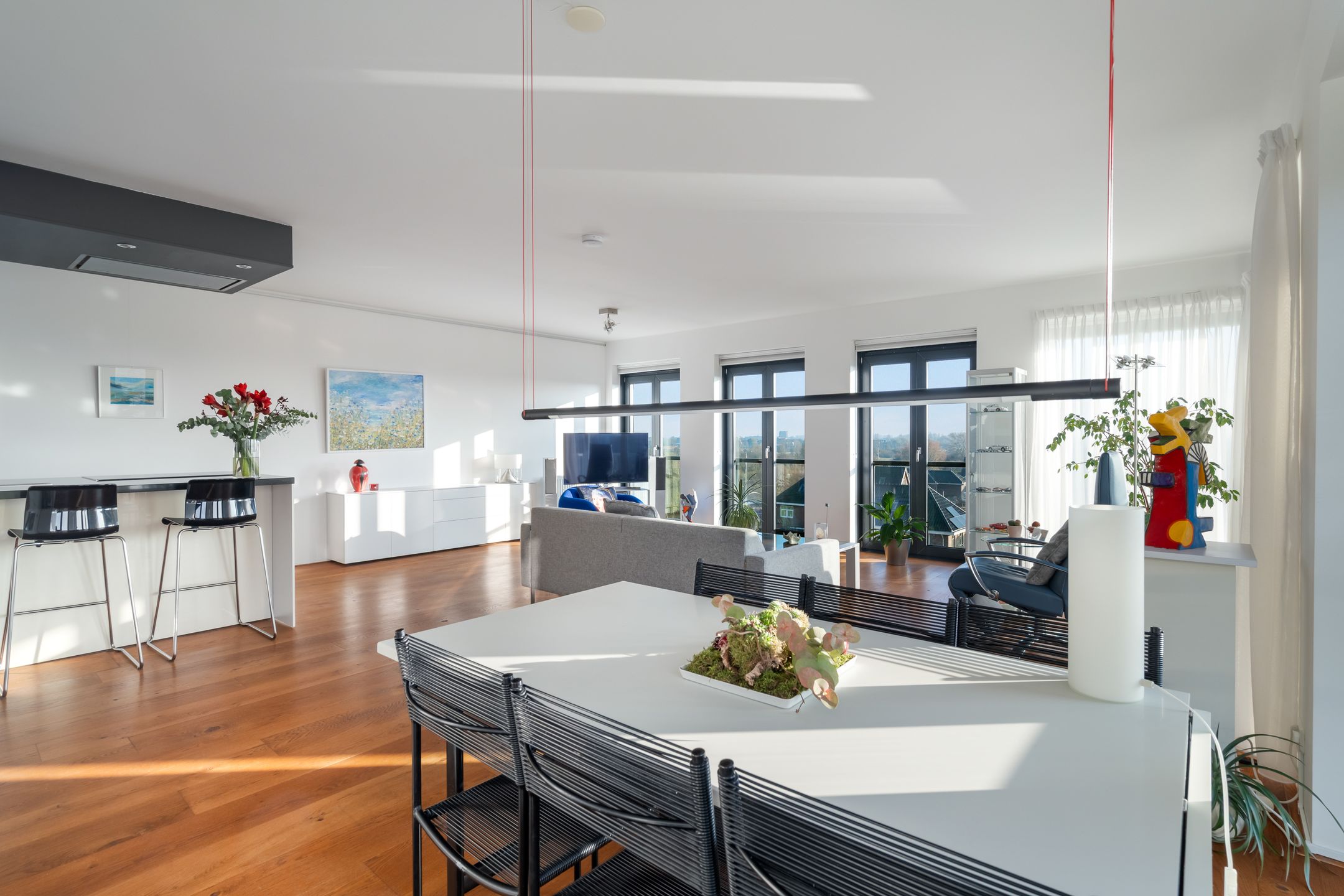 Photo 15 of Mare 100