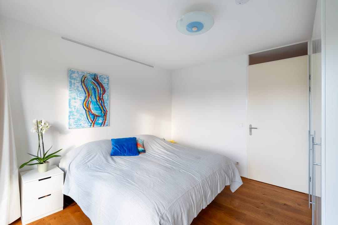 Photo 22 of Mare 100