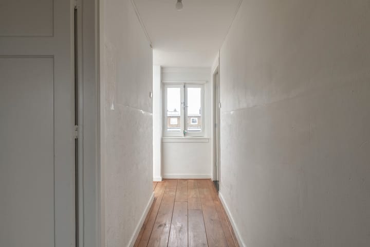 Foto 27 van Esmoreitstraat 26-3