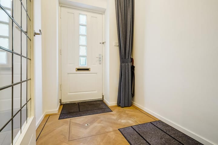 Photo 46 of Kruisbeklaan 7