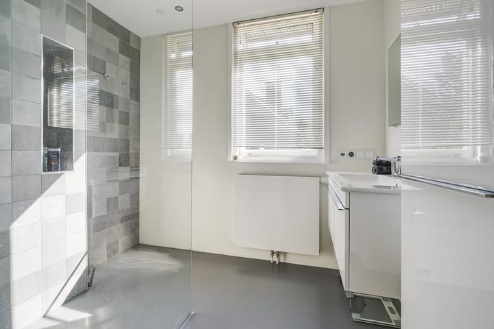 Photo 33 of Kruisbeklaan 7