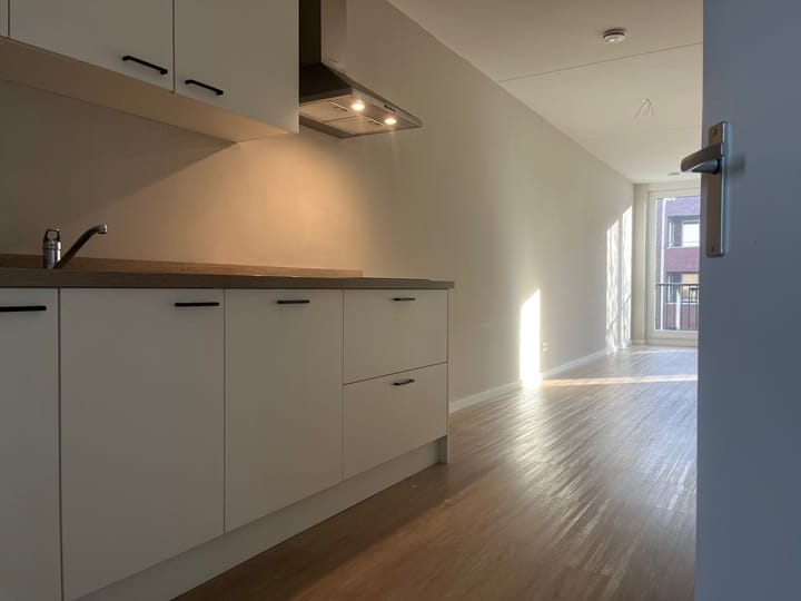 Photo 12 of Anemonenstraat 1-B1