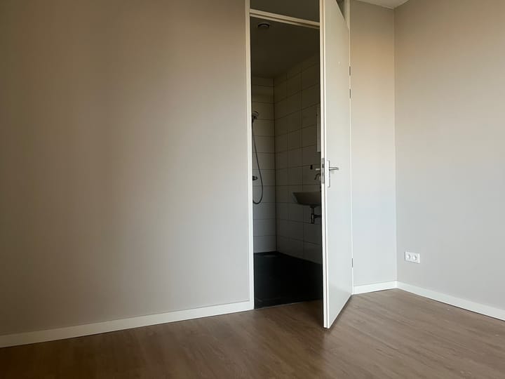 Photo 16 of Anemonenstraat 1-B1