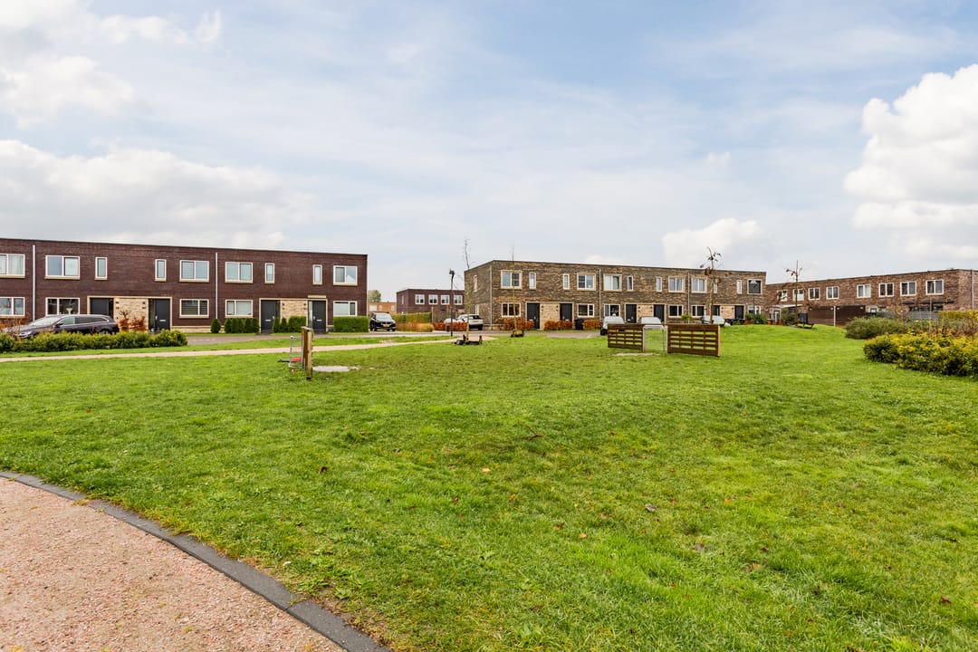 Foto 32 van Laura Bassihof 88