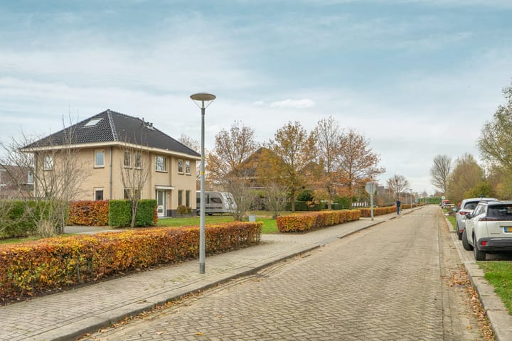 Photo 9 of Jan Dirk van Exterlaan 22