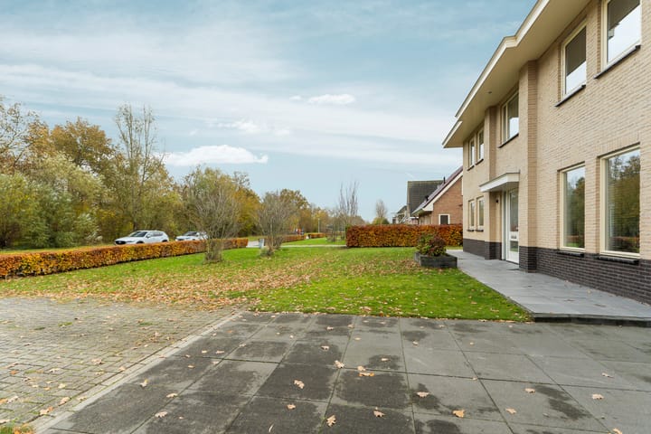 Photo 13 of Jan Dirk van Exterlaan 22