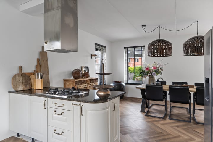 Photo 28 of Jan Dirk van Exterlaan 22