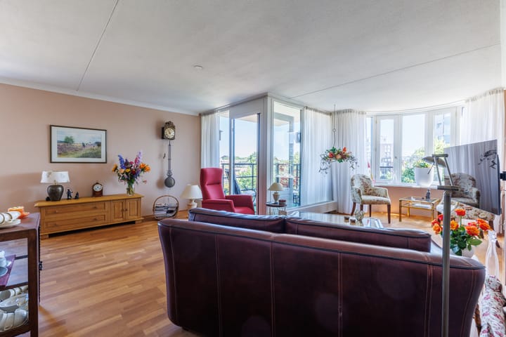 Photo 4 of Kanaalstraat 332