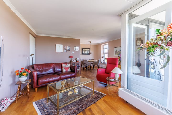 Photo 11 of Kanaalstraat 332