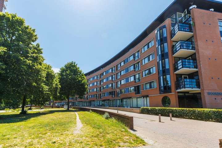 Photo 24 of Kanaalstraat 332