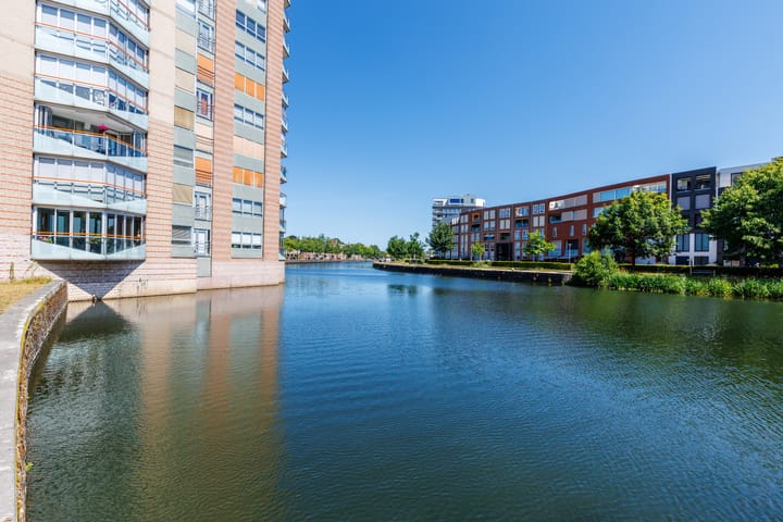 Photo 25 of Kanaalstraat 332