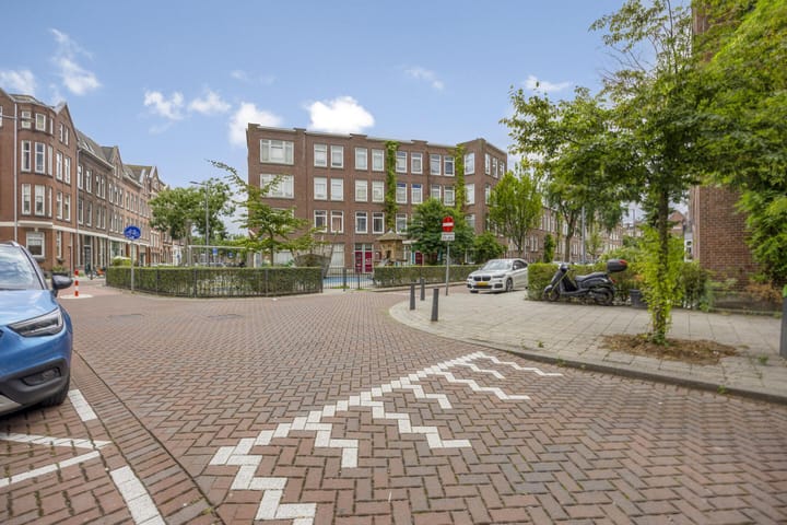 Foto 16 van Aleidisstraat 64-E