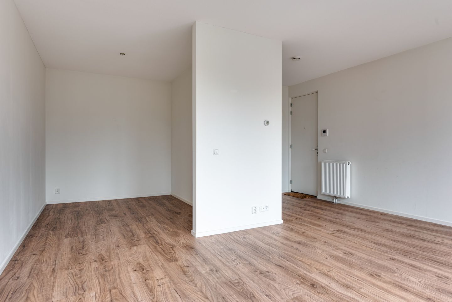 Foto 4 van Laat 202-A