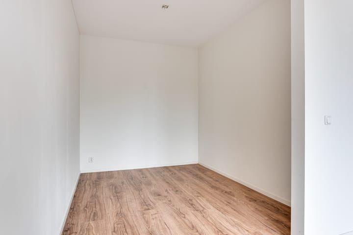 Foto 5 van Laat 202-A