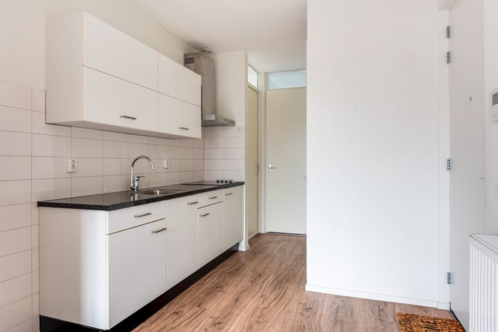 Foto 11 van Laat 202-A