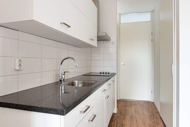 Foto 15 van Laat 202-A