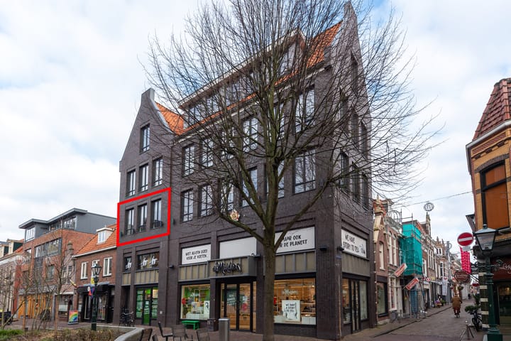 Foto 27 van Laat 202-A