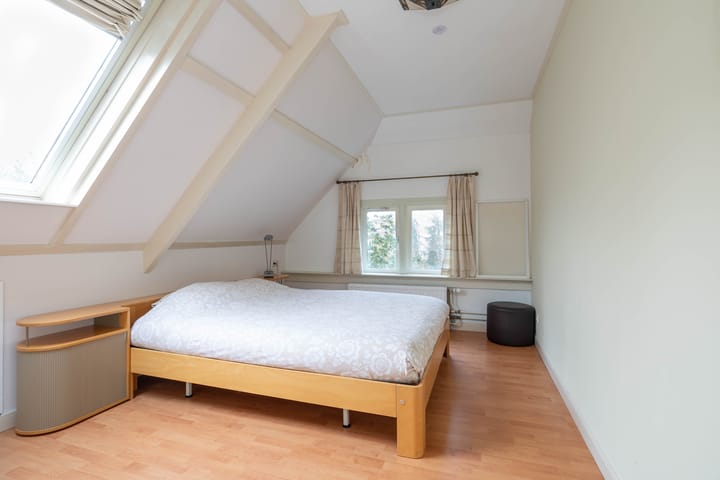 Photo 28 of Burgemeester Jansstraat 45