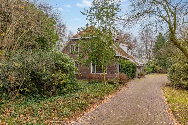 Photo 52 of Burgemeester Jansstraat 45