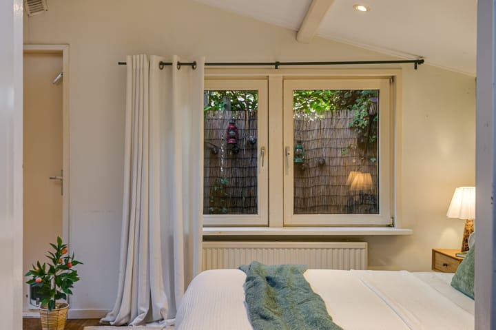 Foto 17 van Van Spilbergenstraat 160-H