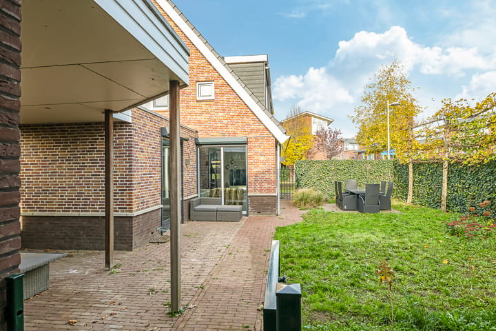 Foto 43 van Klaproosstraat 20-A