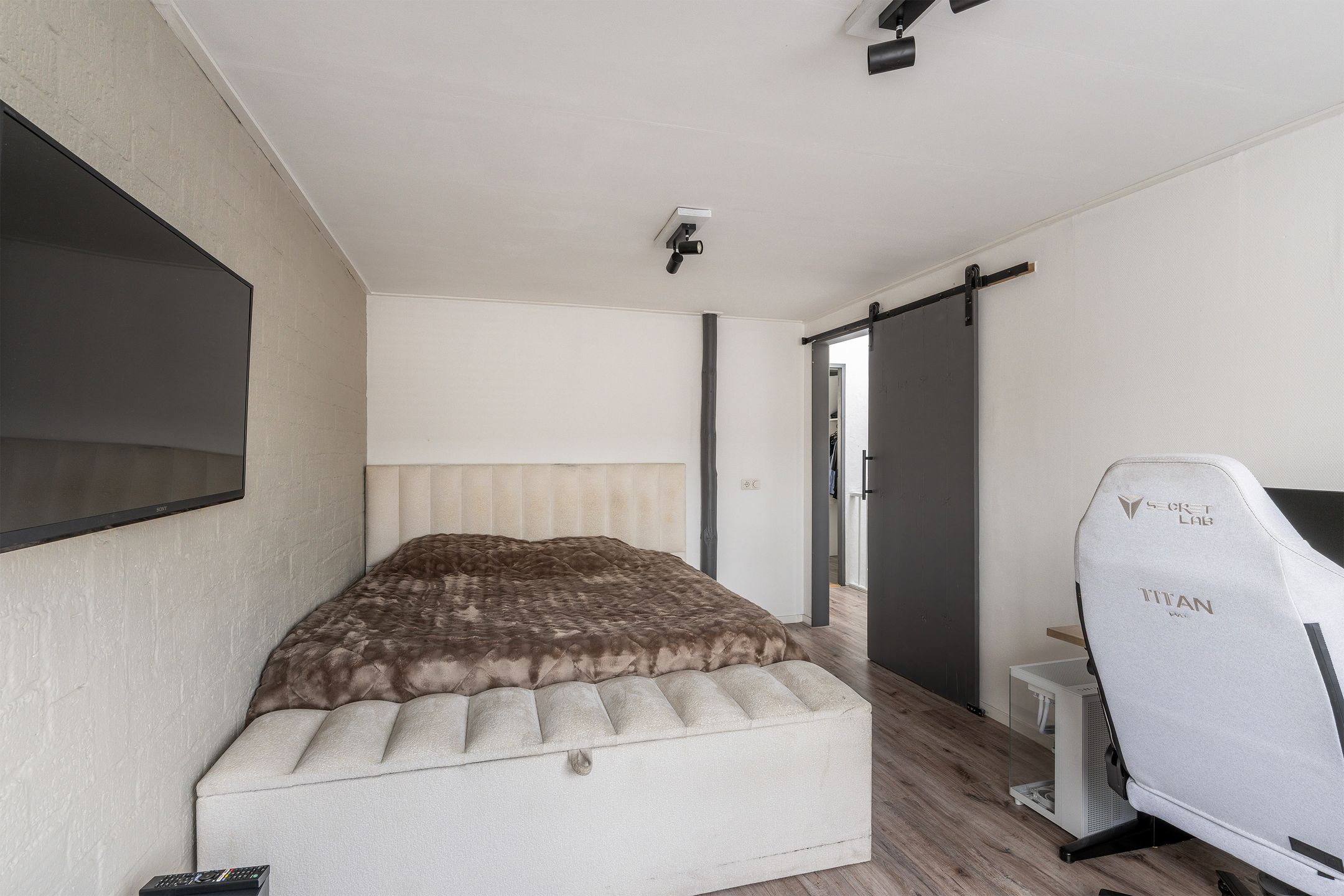 Foto 18 van Naaldwijkseweg 160