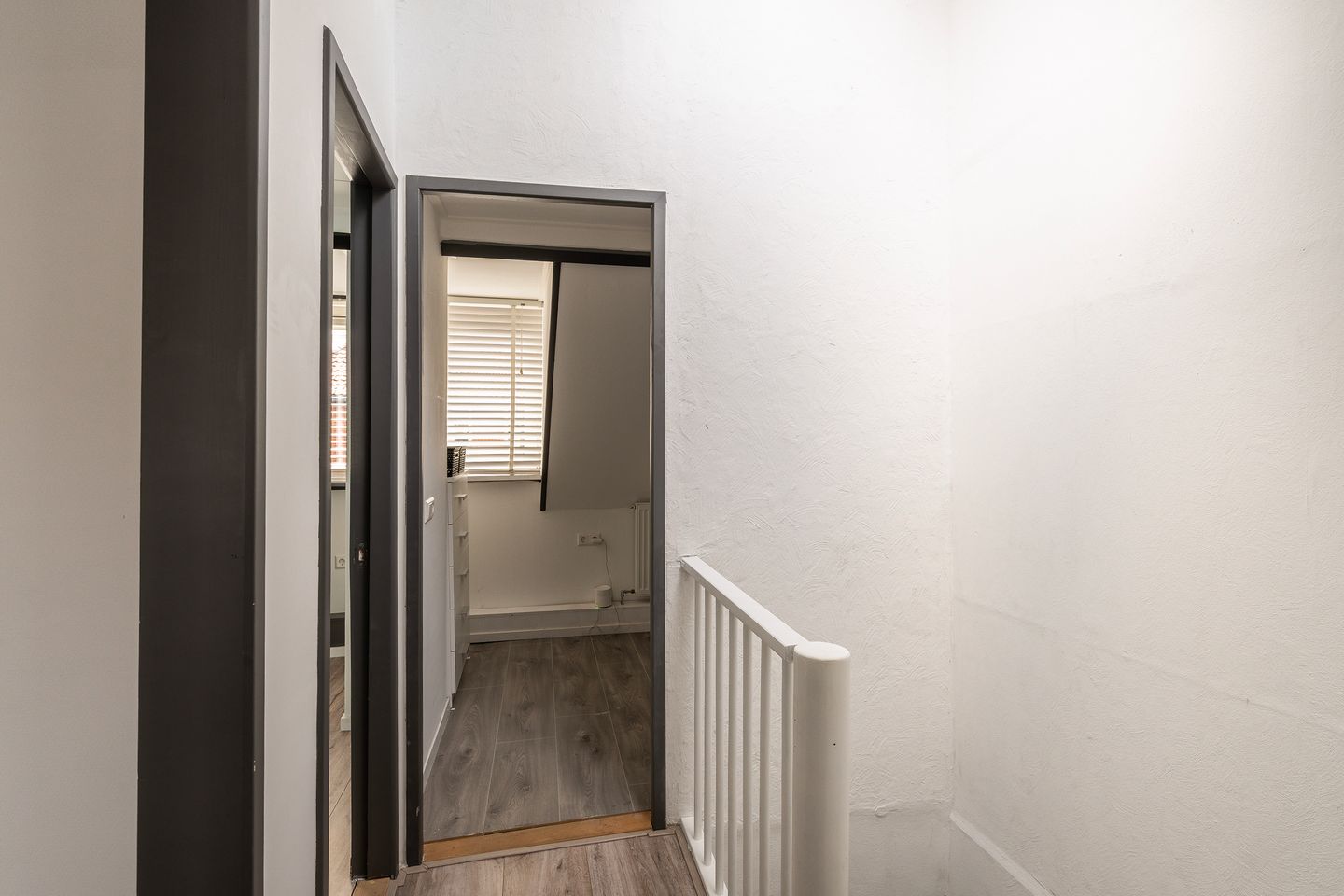 Foto 25 van Naaldwijkseweg 160