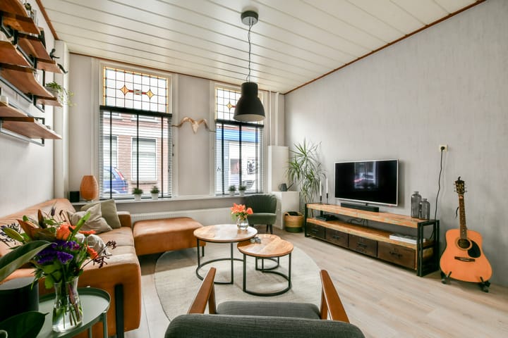 Photo 9 of Eendrachtstraat 1