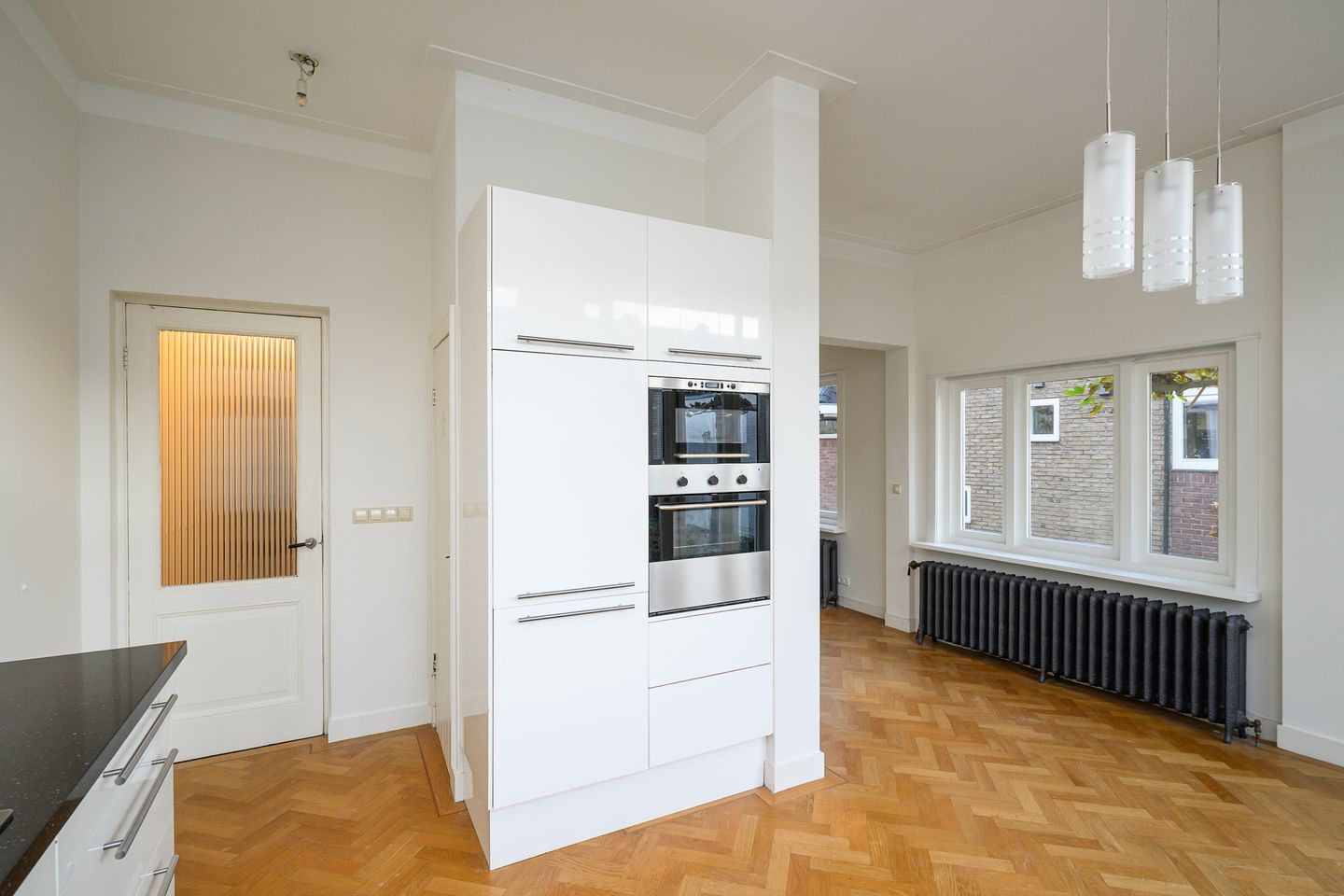 Photo 14 of Loosdrechtseweg 102