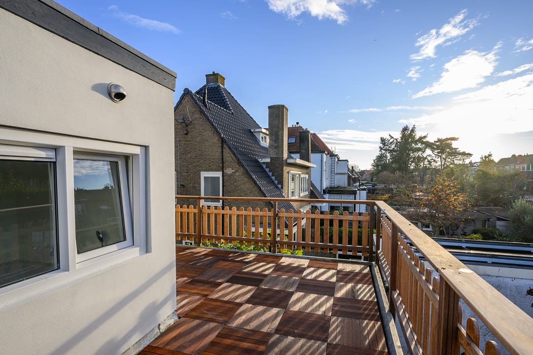 Photo 23 of Loosdrechtseweg 102