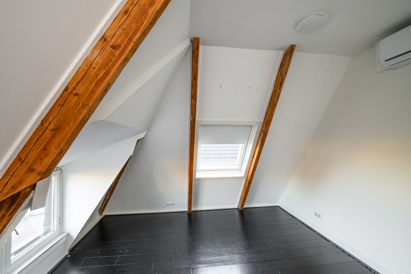 Photo 34 of Loosdrechtseweg 102