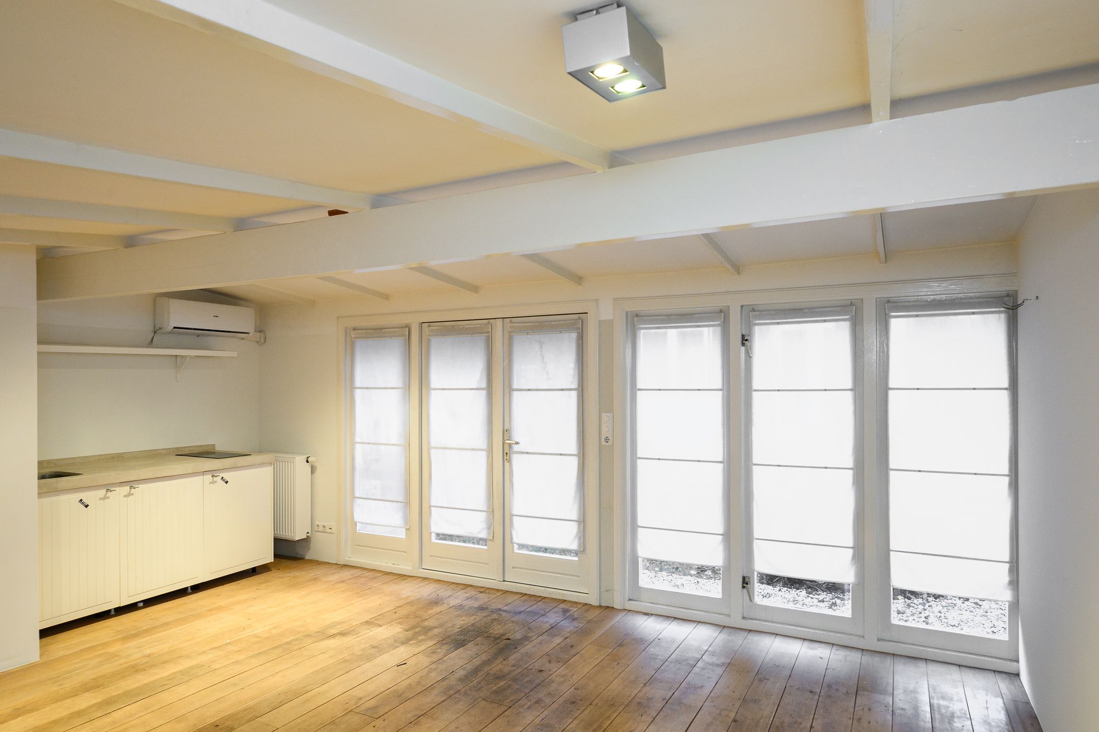 Photo 39 of Loosdrechtseweg 102