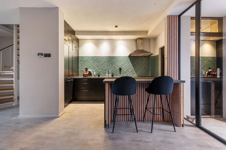 Photo 12 of Wilhelminastraat 35