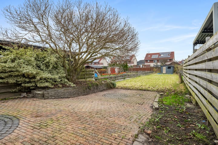 Photo 25 of Wilhelminastraat 35