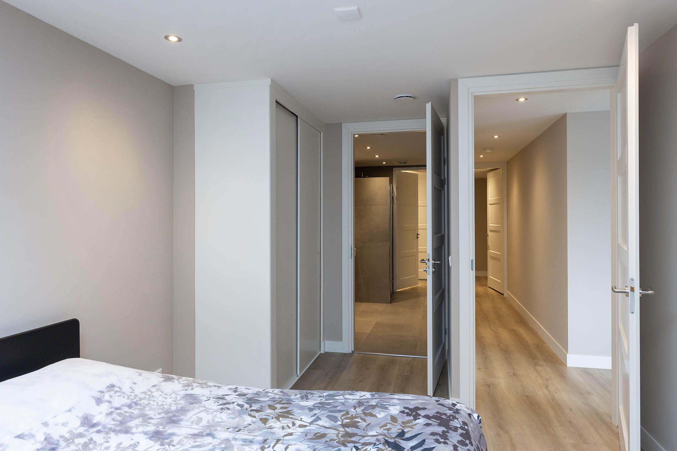 Foto 12 van Molenstraat 11