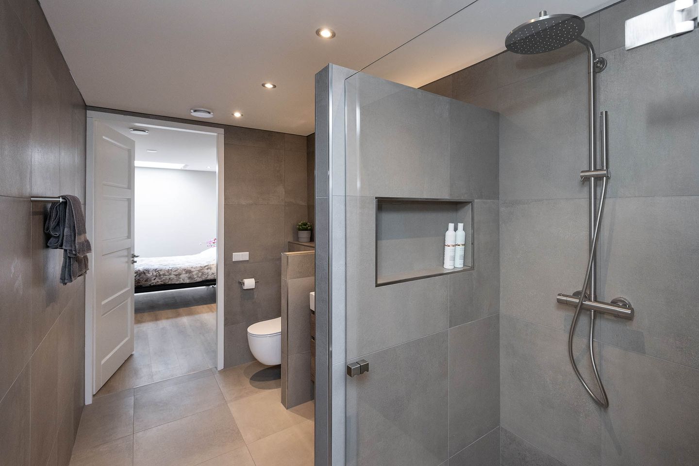 Foto 14 van Molenstraat 11