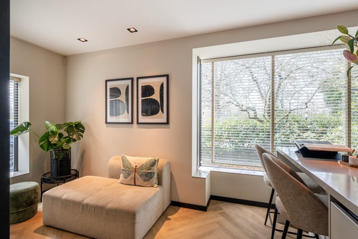 Photo 10 of Floreslaan 130