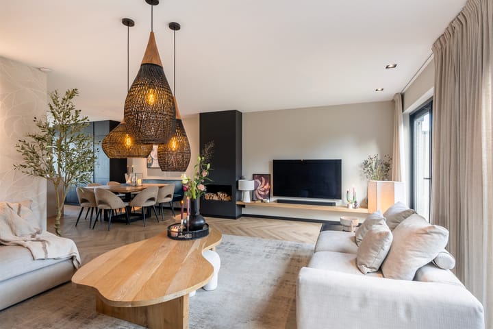 Photo 17 of Floreslaan 130