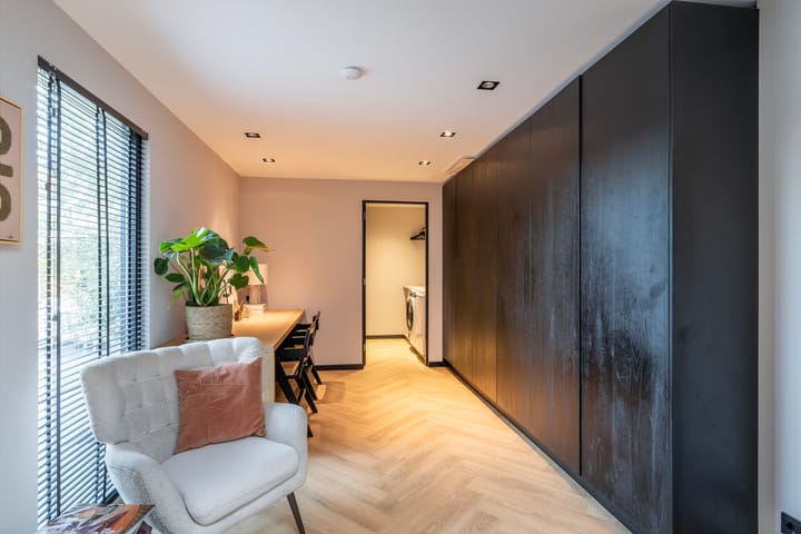 Photo 18 of Floreslaan 130