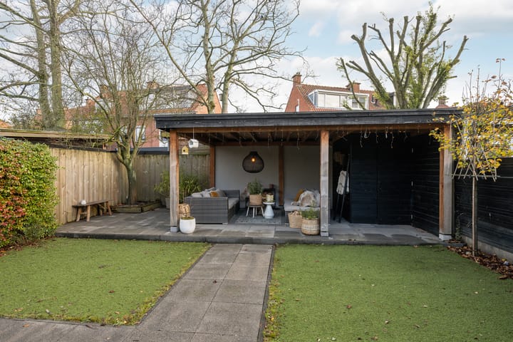 Photo 23 of Floreslaan 130