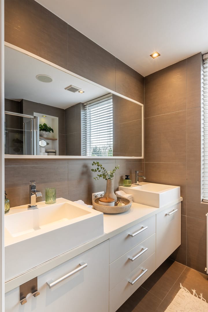 Photo 36 of Floreslaan 130