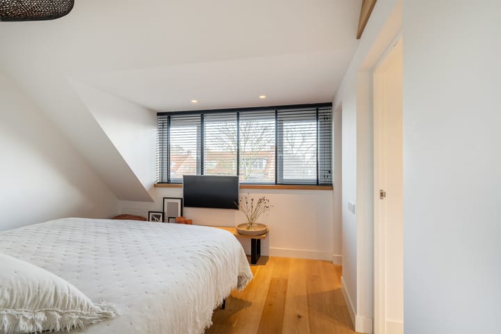 Photo 42 of Floreslaan 130