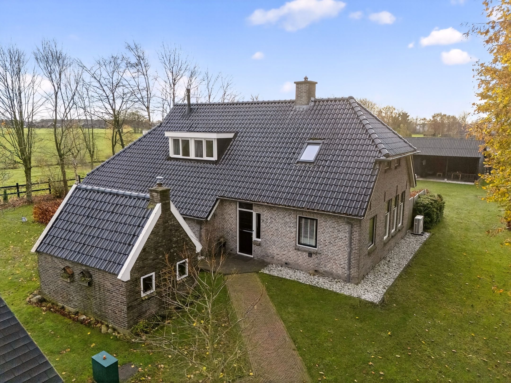 Foto 3 van Schoolpad 7