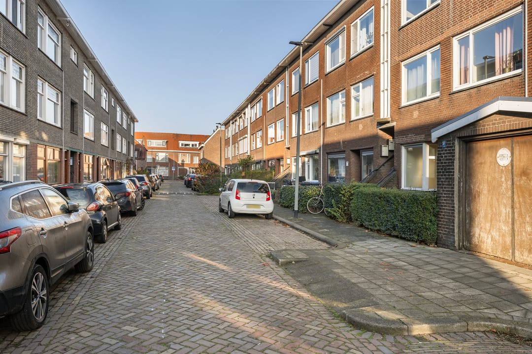 Photo 8 of Mr. Troelstrastraat 51