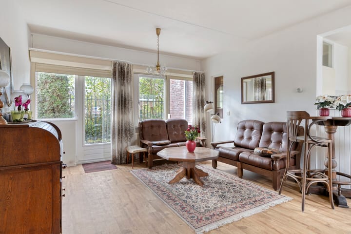 Foto 6 van Azalea 66